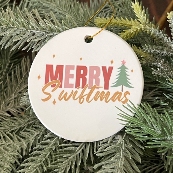 Merry Swiftmas Ceramic Ornament Taylor Swift Hand Crafted by @jennyneff - Picture 2 of 3